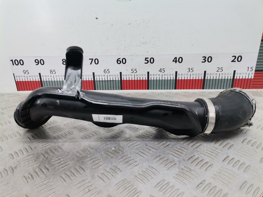 Патрубок интеркулера VOLKSWAGEN Golf V 2003-2009