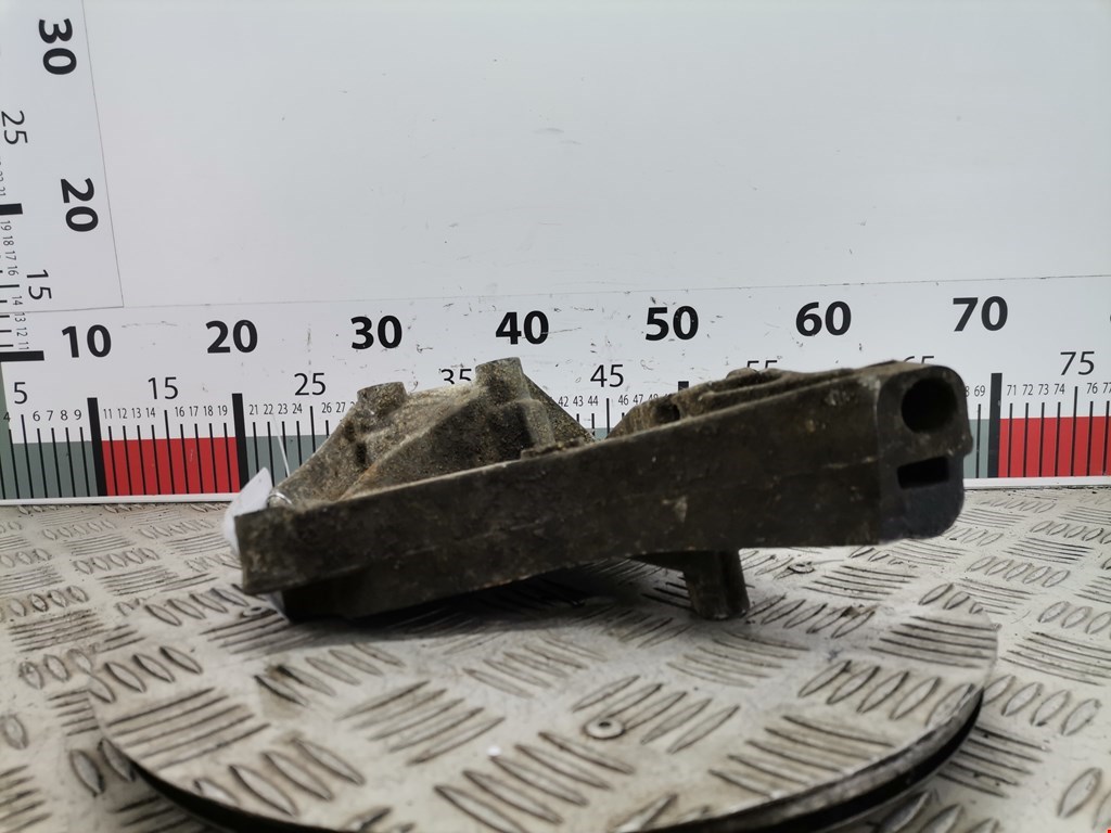 Кронштейн кондиционера Alfa Romeo Giulietta (940) (2010-2020)