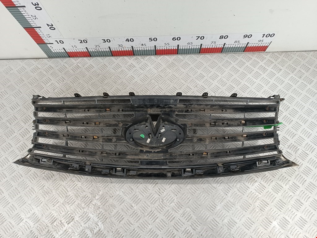 Решетка радиатора INFINITI JX/ QX 60 2012-2016
