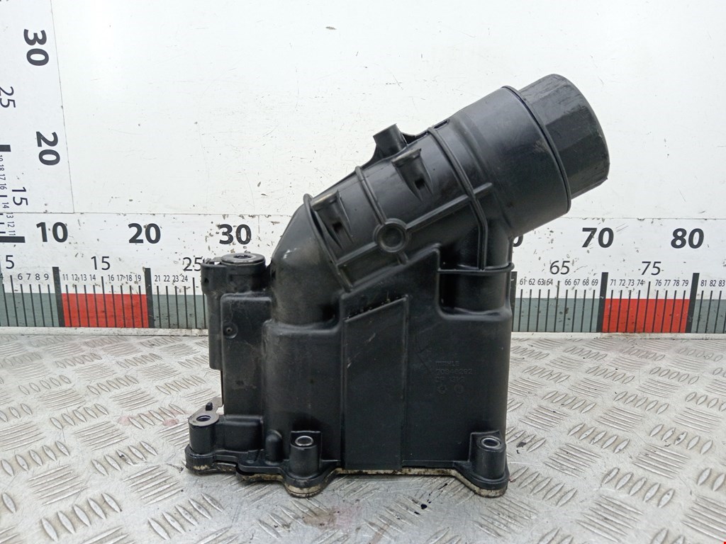 Корпус масляного фильтра BMW 3er E90/E91 2005-2012