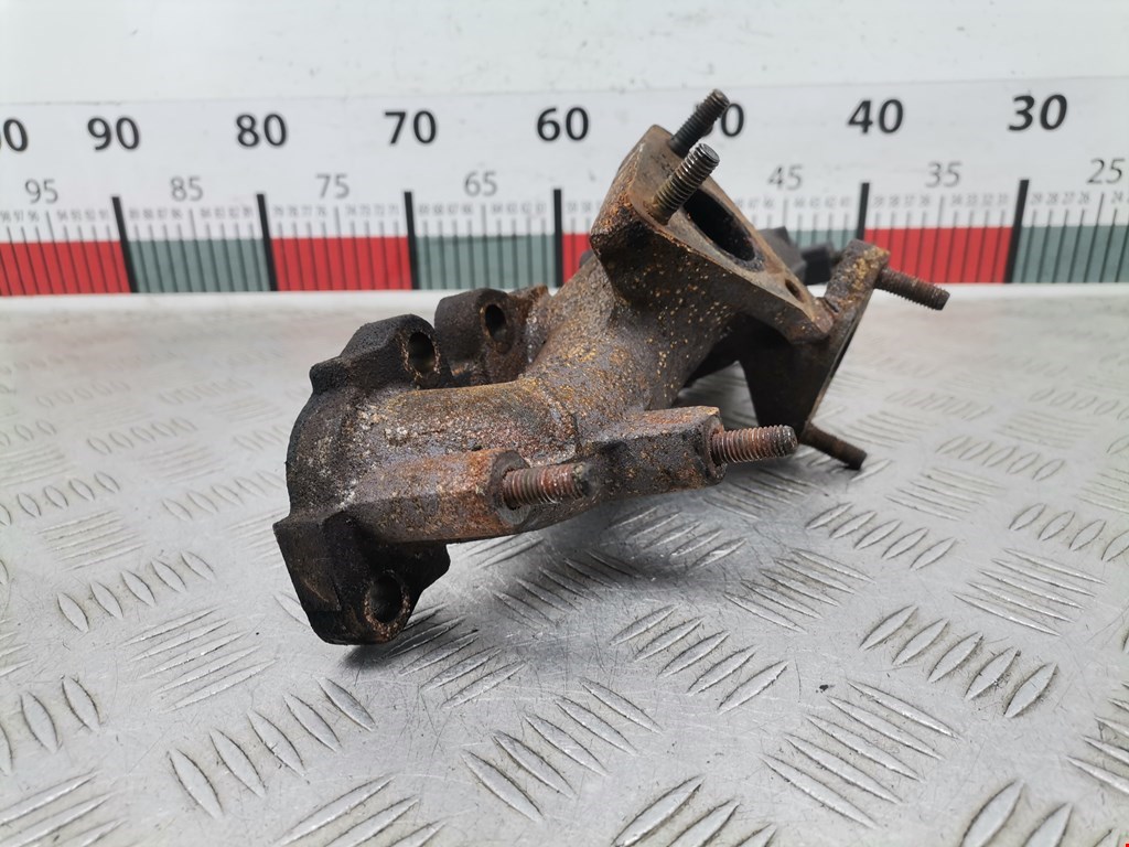 Коллектор выпускной AUDI A4 B7 2004-2007