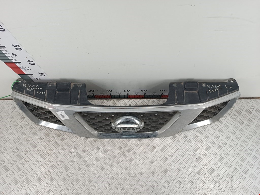 Решетка радиатора NISSAN Navara III D40 2005-2015