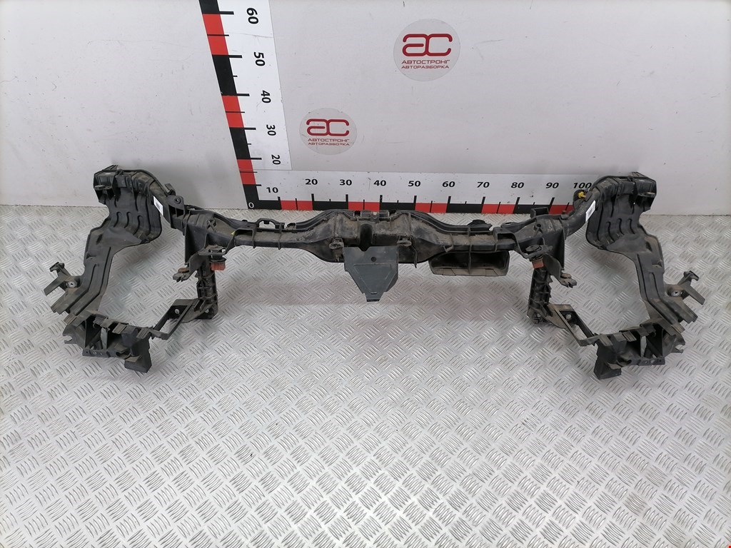 Панель передняя (передняя монтажная панель рамка передняя телевизор) Mercedes A-Class (W169) (2004-2012)