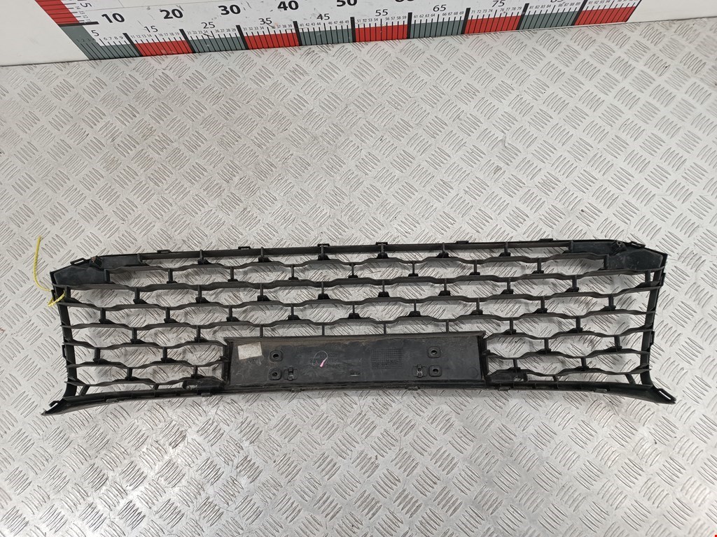 Решетка в бампер MITSUBISHI Pajero Sport 2015-н.в.