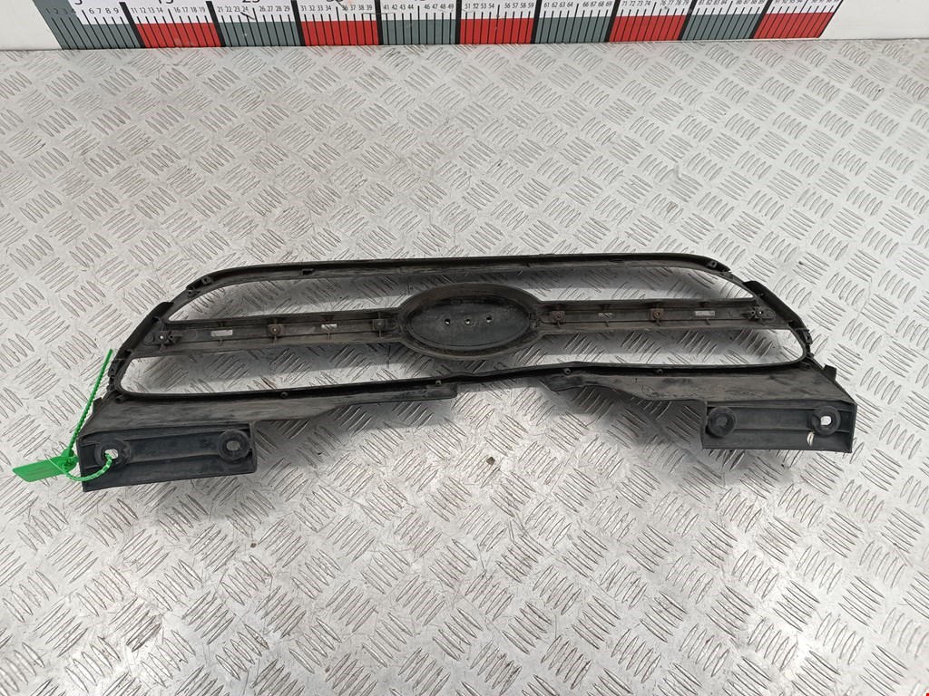 Решетка радиатора HYUNDAI Getz 2002-2011