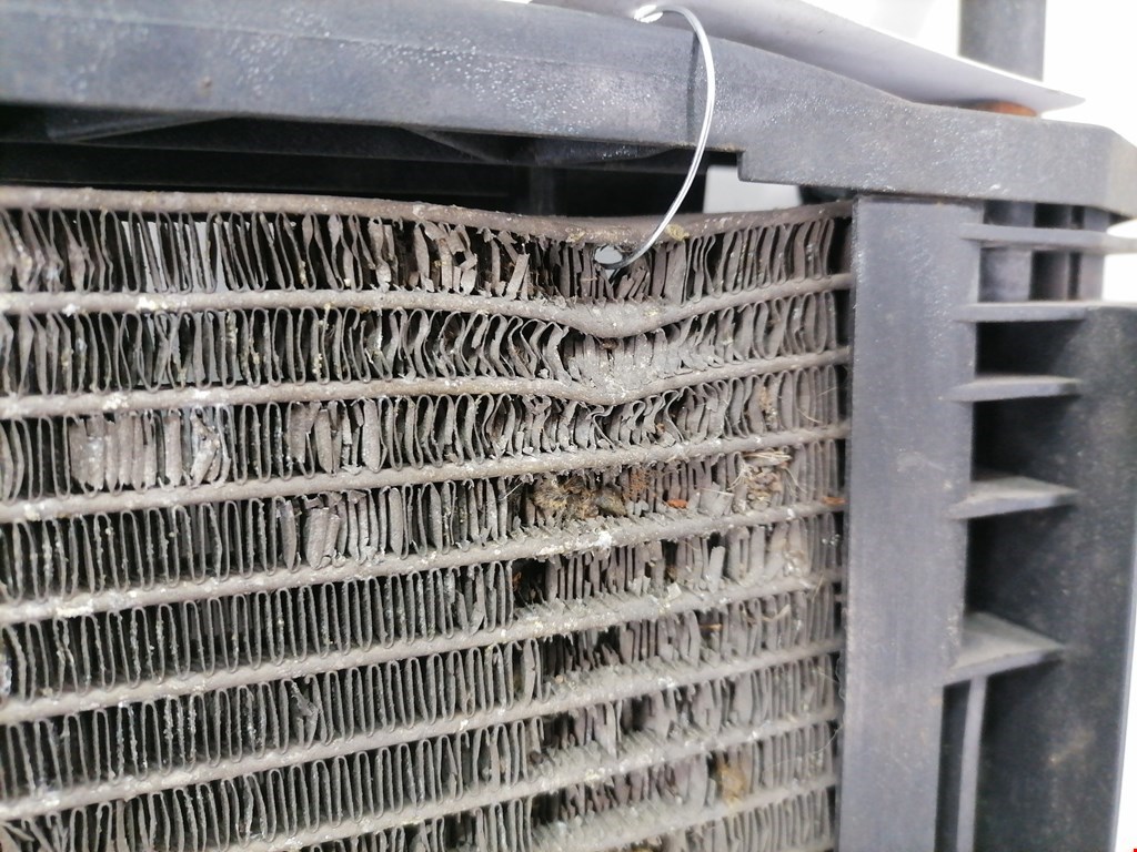 Радиатор кондиционера VOLVO C70 II 2005-2013