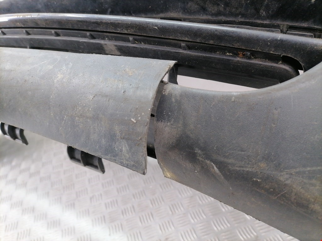 Бампер передний VOLVO V70 II 2000-2007