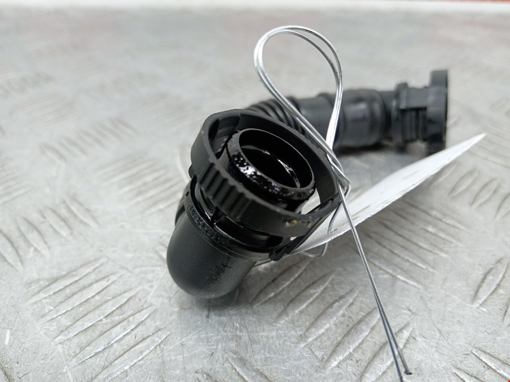 Трубка картерных газов VOLKSWAGEN Jetta V 2005-2011