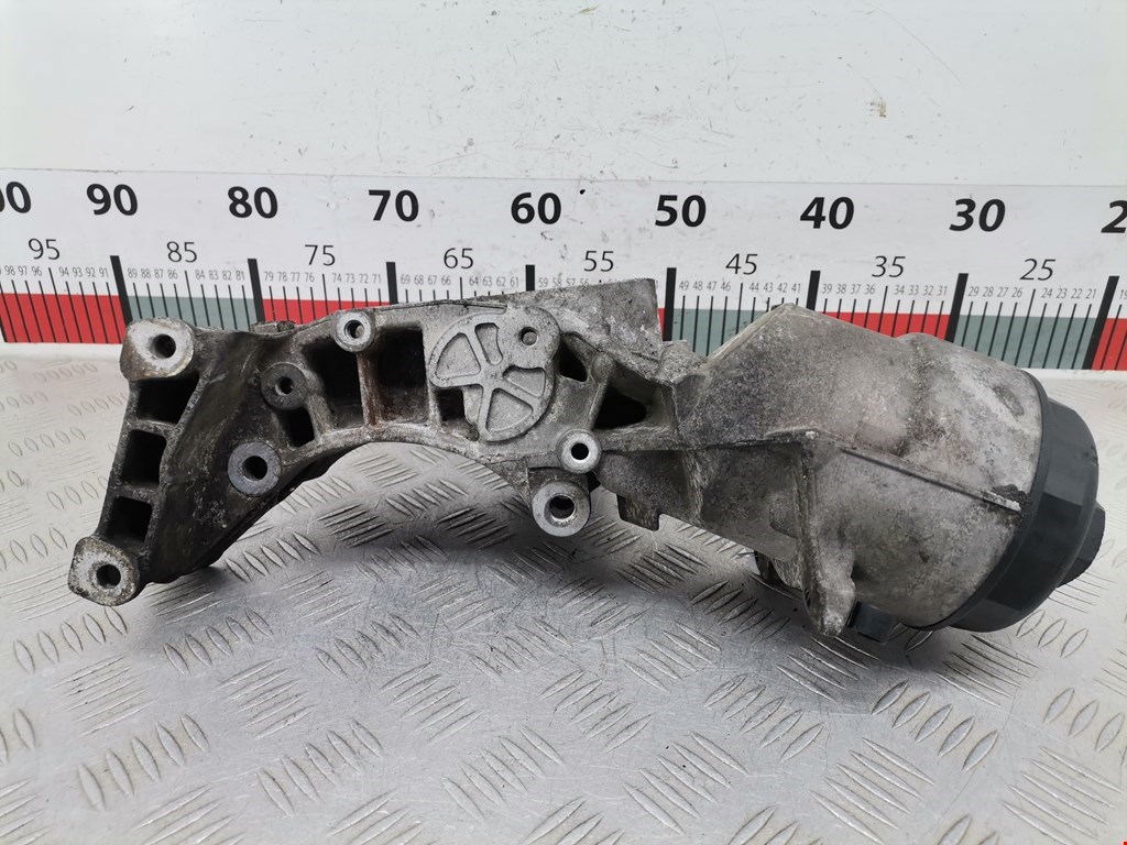 Корпус масляного фильтра BMW 5er 5 серия E60/E61 2003-2010