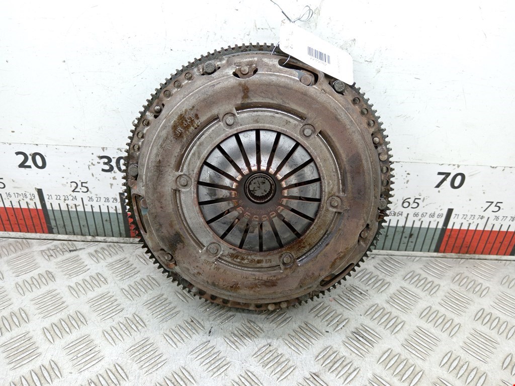 Маховик (демпфер сцепления) SKODA Fabia MK2 5J 2007-2014