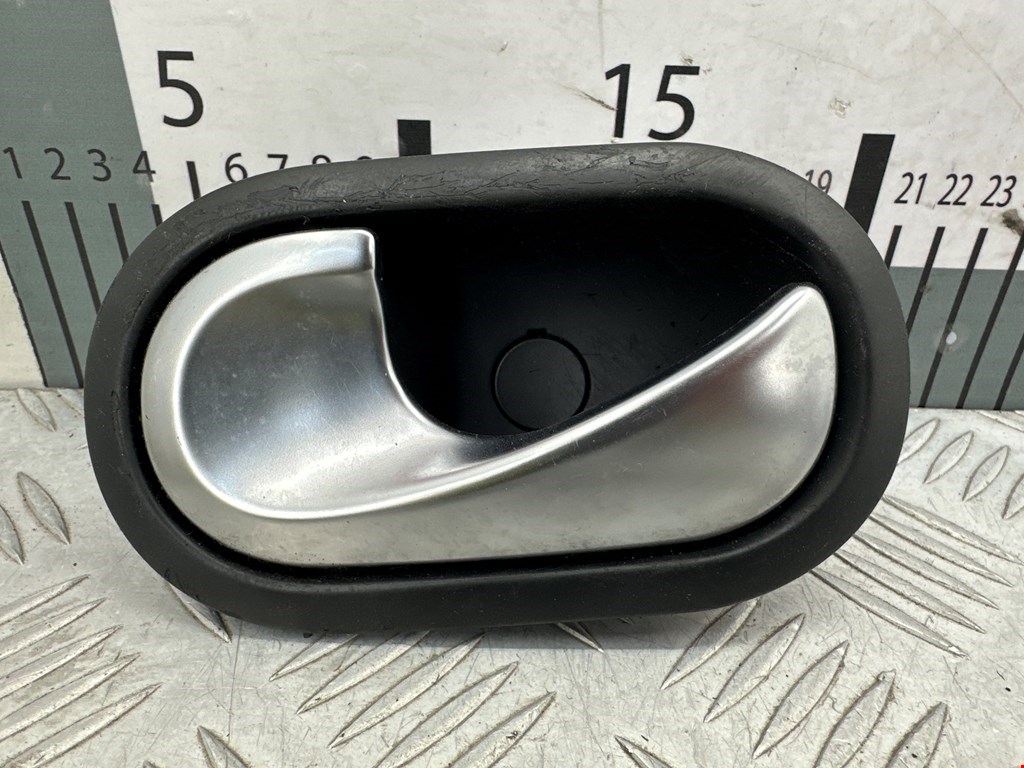 Ручка двери внутренняя передняя левая Renault Scenic 2 (2003-2009)