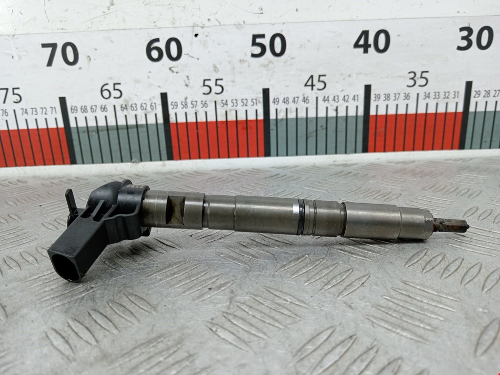 Форсунка дизельная электрическая VOLKSWAGEN Jetta V 2005-2011