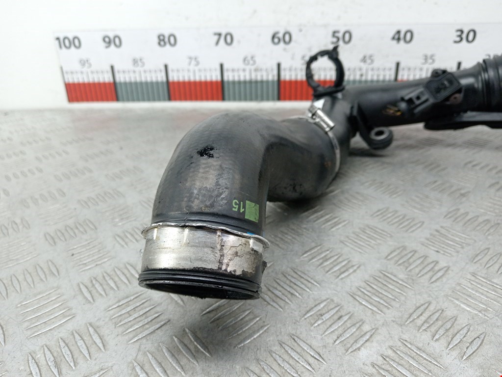 Патрубок интеркулера SEAT Leon 2005-2012