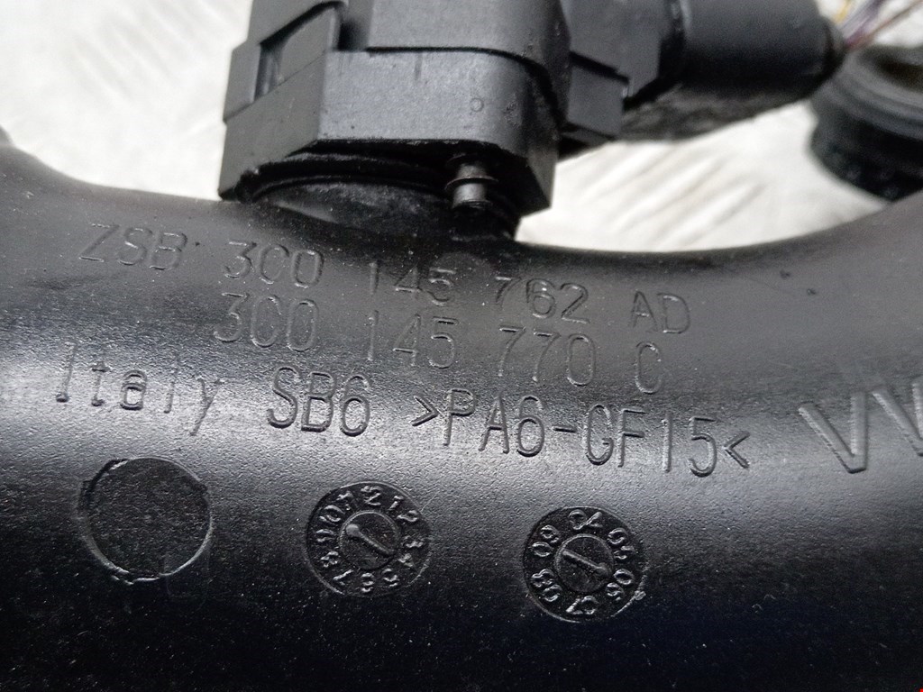 Патрубок интеркулера SEAT Leon 2005-2012