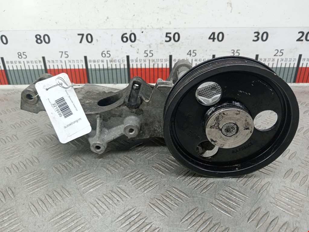 Кронштейн генератора RENAULT Megane I 1996-2002