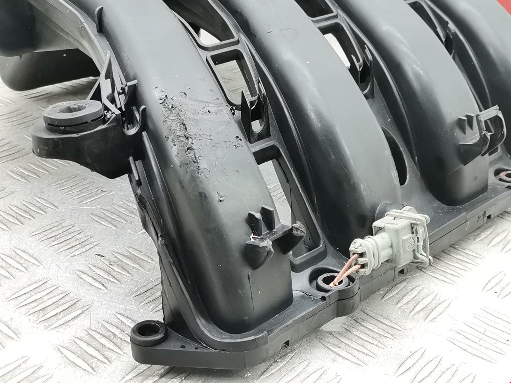 Коллектор впускной RENAULT Megane II 2002-2009