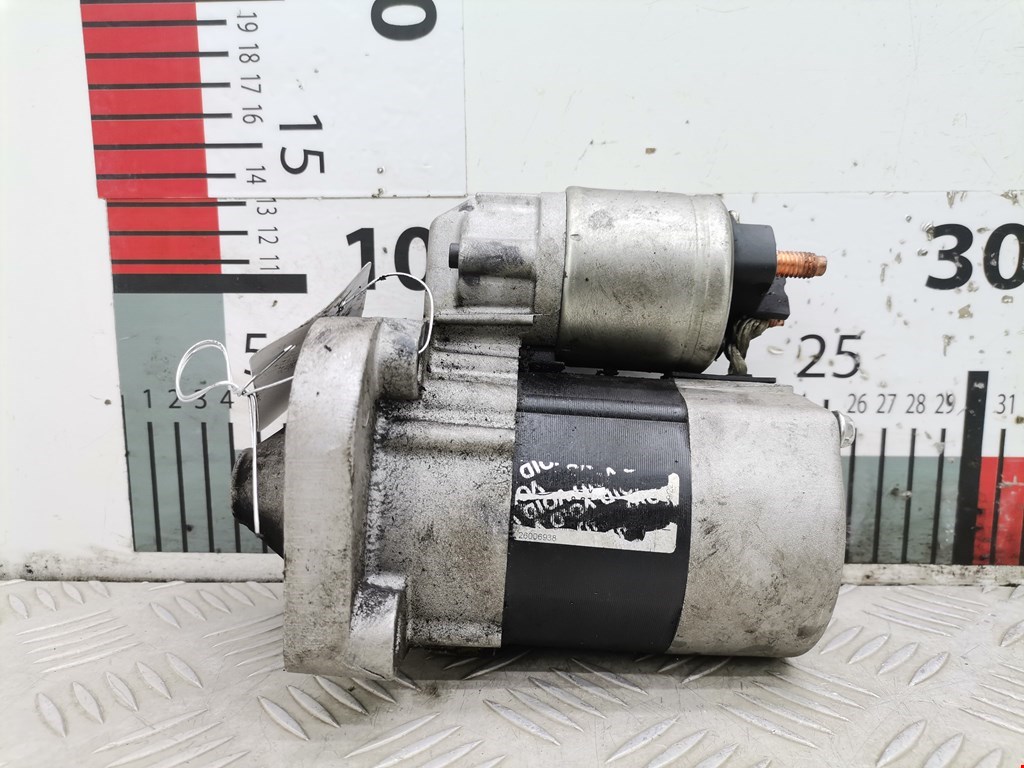 Стартер RENAULT Megane II 2002-2009