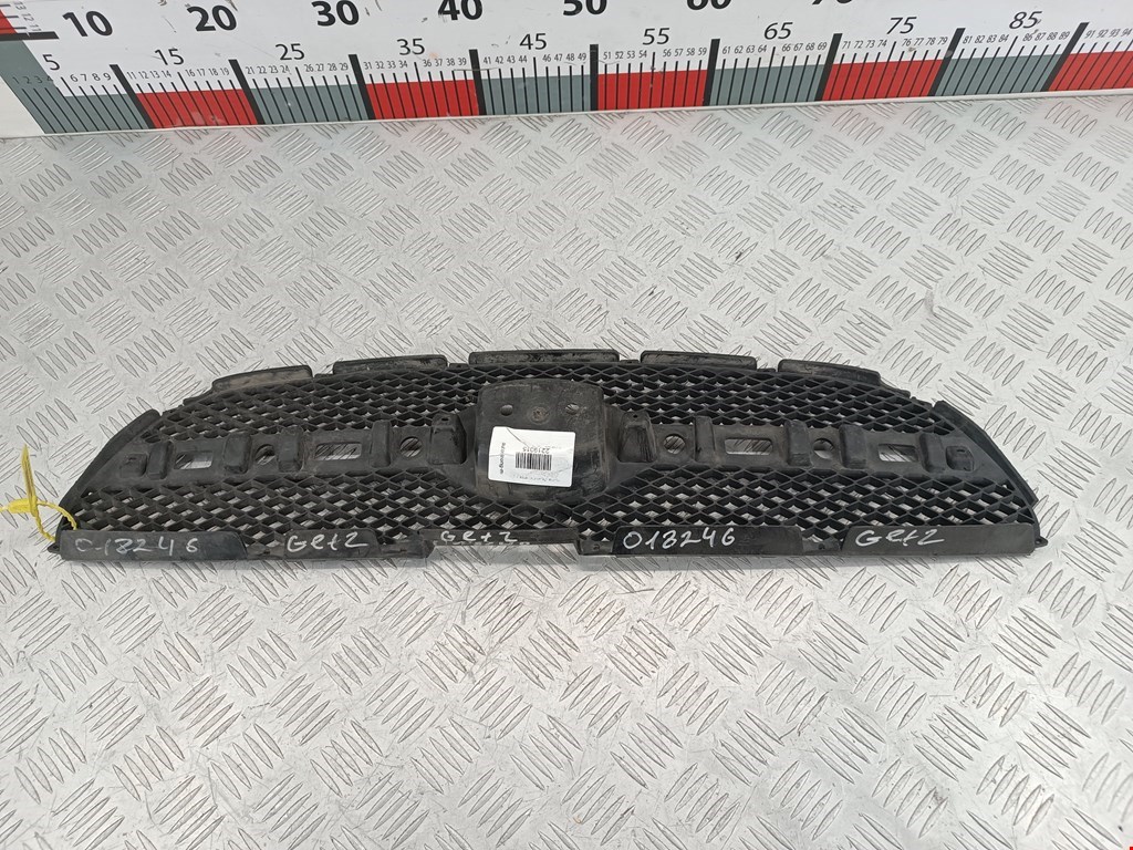 Решетка радиатора HYUNDAI Getz 2002-2011