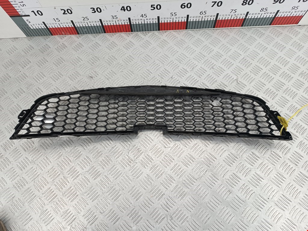 Решетка радиатора CHEVROLET Cruze 2009-2015
