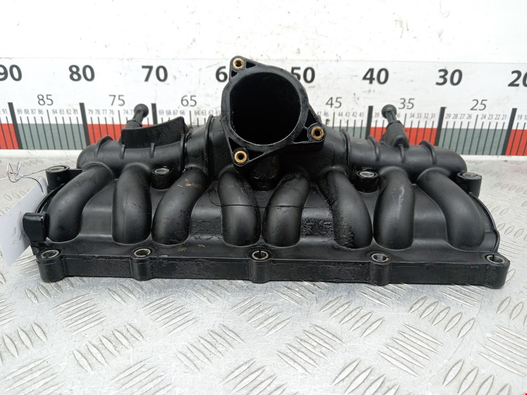 Коллектор впускной AUDI A3 8P 2003-2013