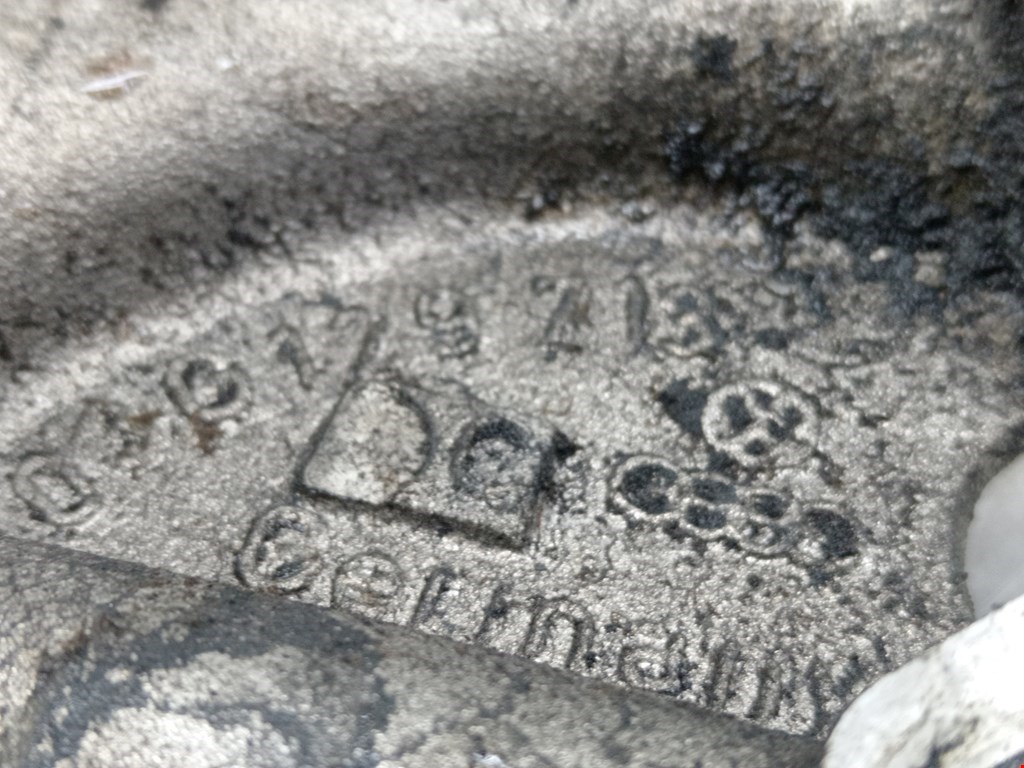 Коллектор впускной VOLKSWAGEN Touran 2003-2010