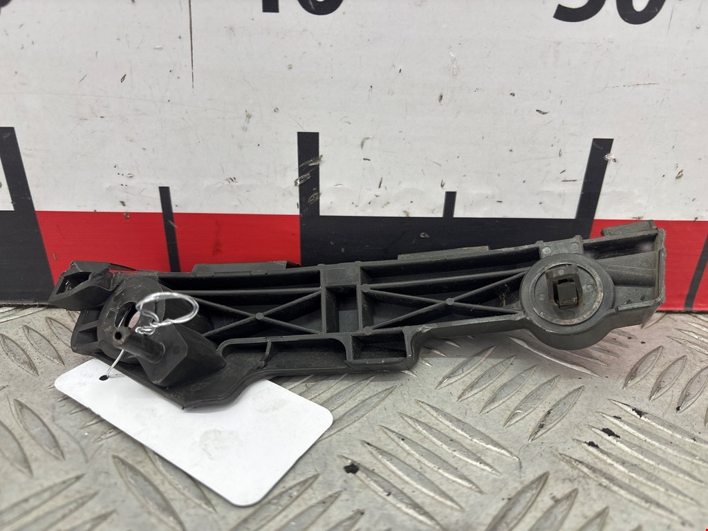 Кронштейн переднего бампера правый MAZDA Mazda 6 GH 2007-2012