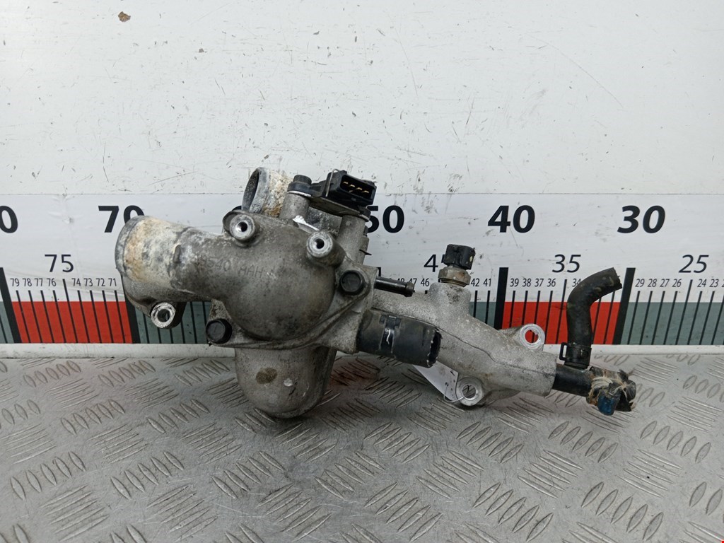 Корпус термостата Kia Sorento 1 (BL) (2002-2011)