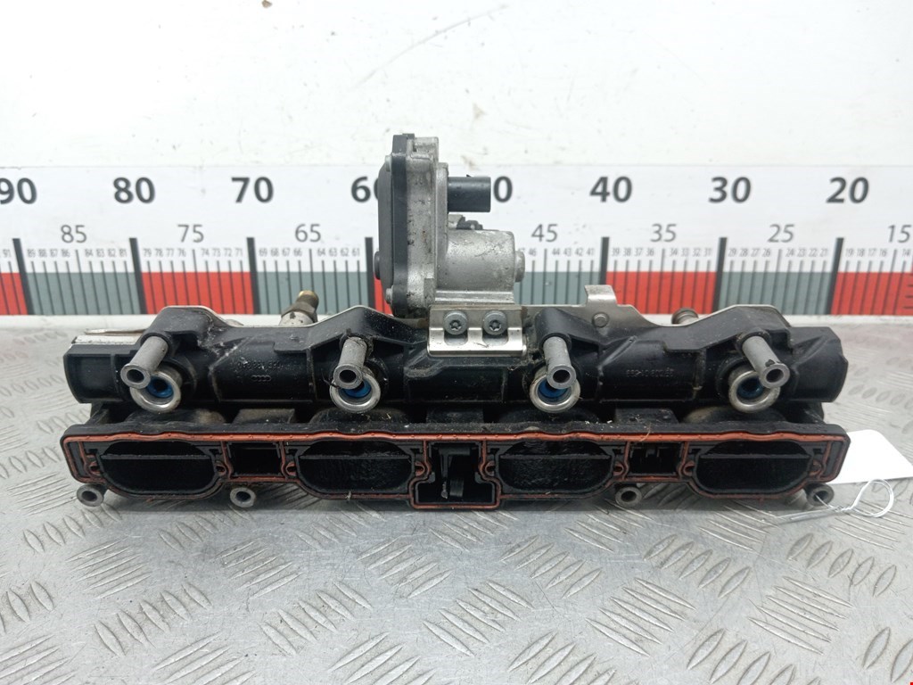 Коллектор впускной VOLKSWAGEN Golf VI 2009-2012