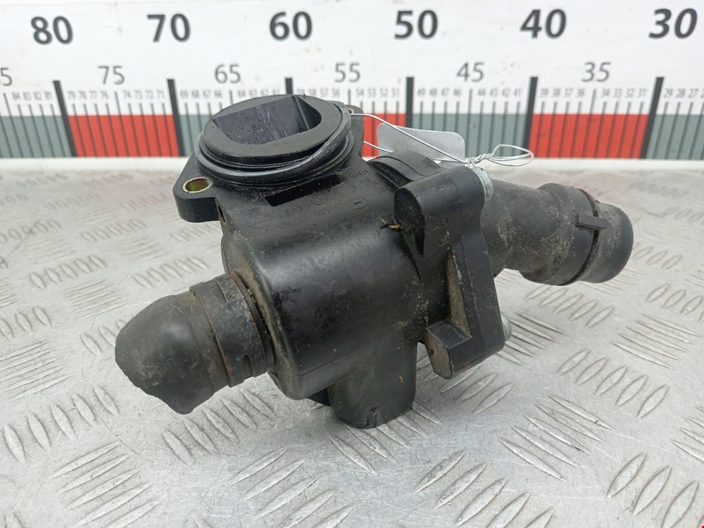 Корпус термостата VOLKSWAGEN Golf VI 2009-2012