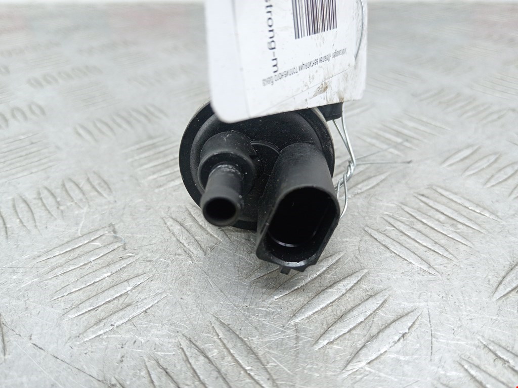 Клапан вентиляции топливного бака VOLKSWAGEN Golf VI 2009-2012