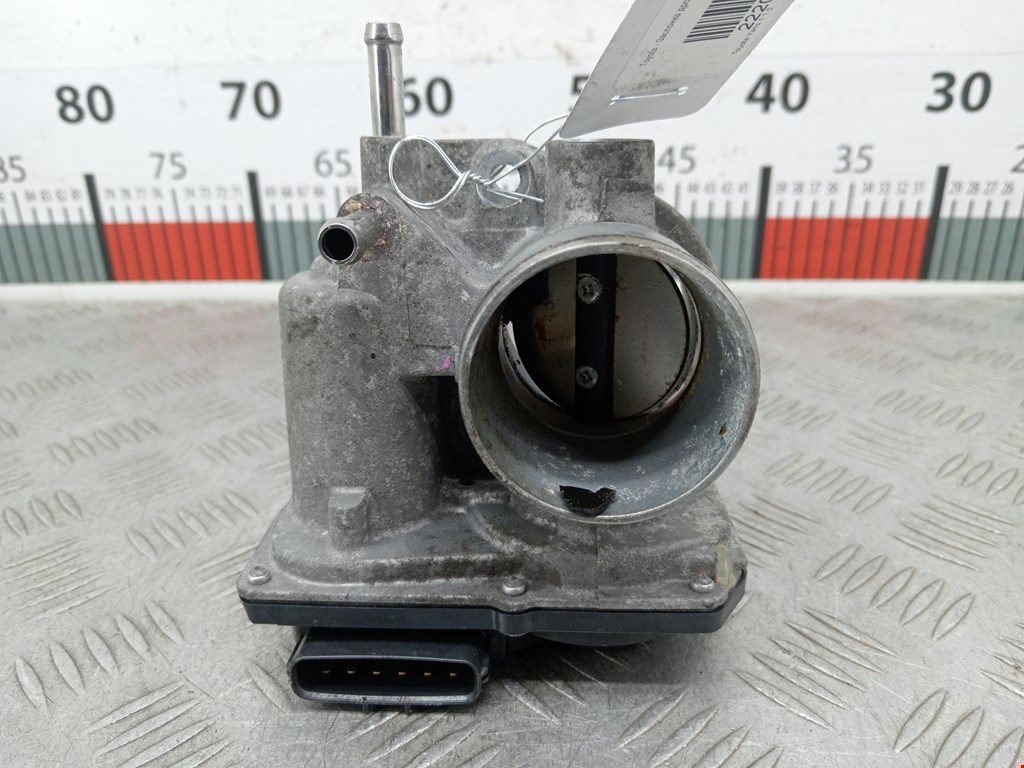 Заслонка дроссельная электрическая TOYOTA Yaris 1999-2005