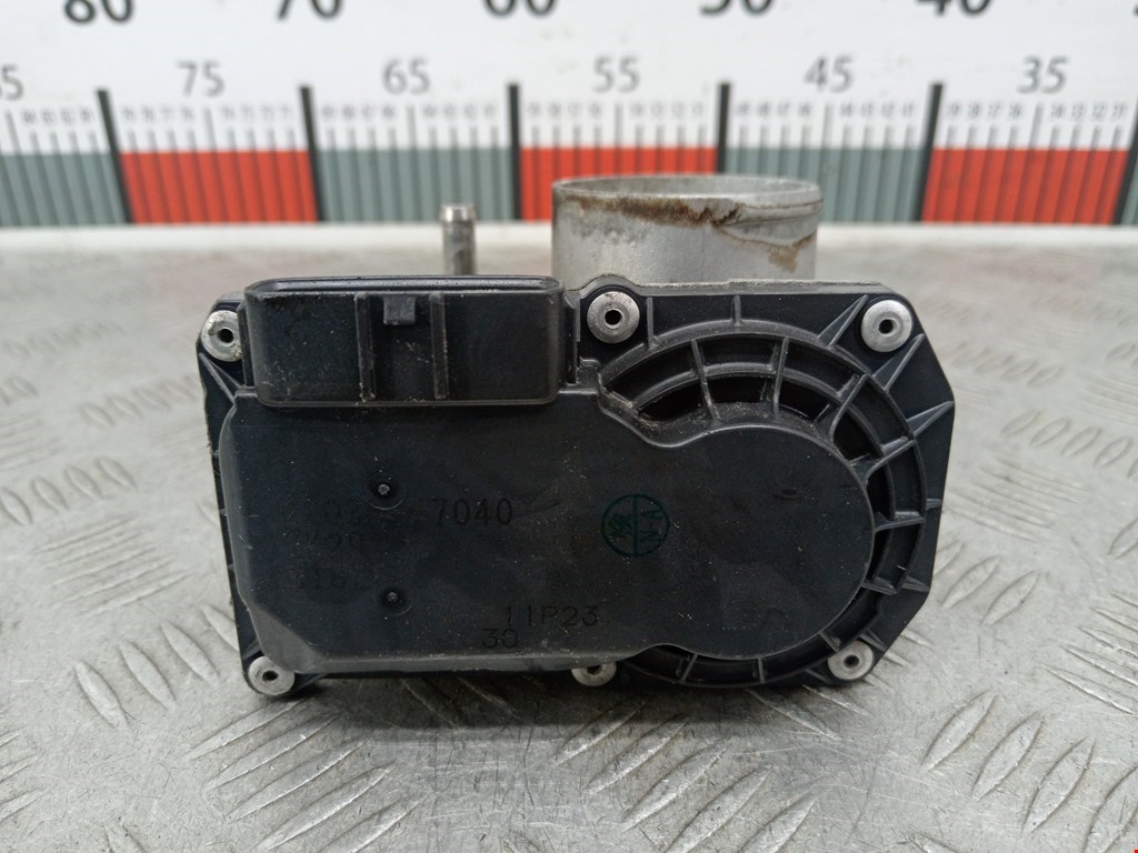 Заслонка дроссельная электрическая TOYOTA Yaris 1999-2005