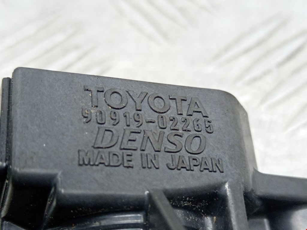 Катушка зажигания TOYOTA Yaris 1999-2005