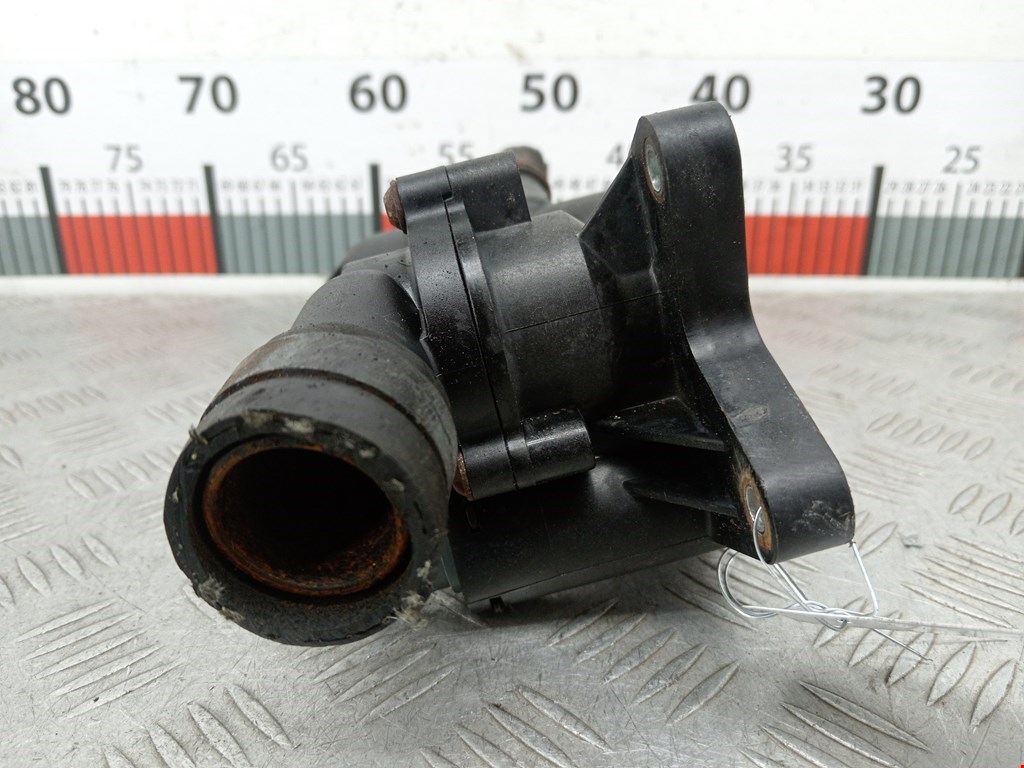 Корпус термостата VOLKSWAGEN Golf VI 2009-2012