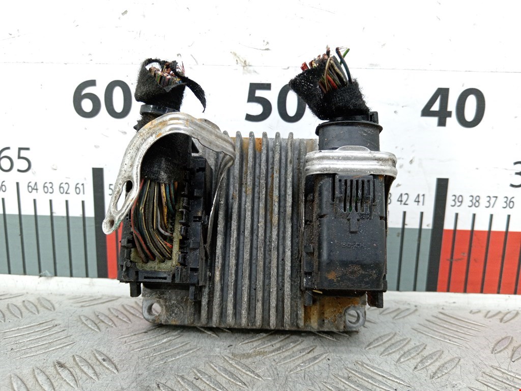 Блок управления двигателя (ЭБУ) OPEL Meriva A 2003-2010