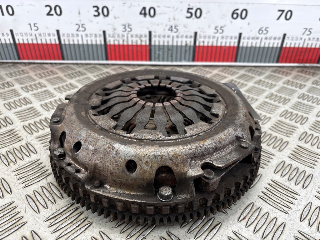 Маховик (демпфер сцепления) RENAULT Scenic II 2003-2010