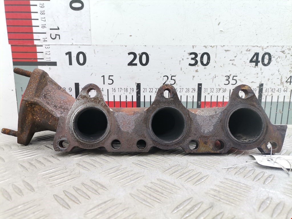 Коллектор выпускной AUDI A4 B6 2001-2005