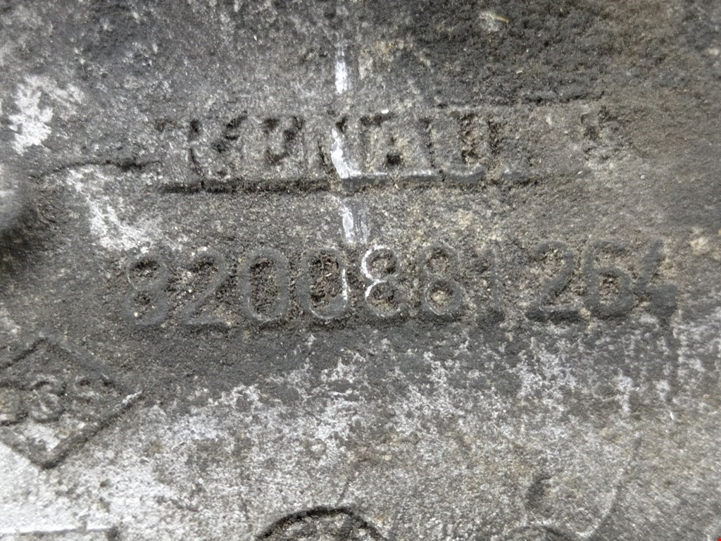 Кронштейн генератора RENAULT Espace 2003-2014