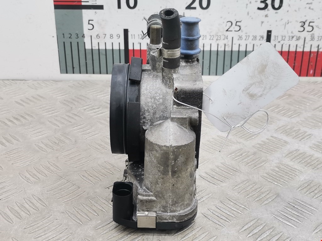 Заслонка дроссельная электрическая AUDI A4 B6 2001-2005