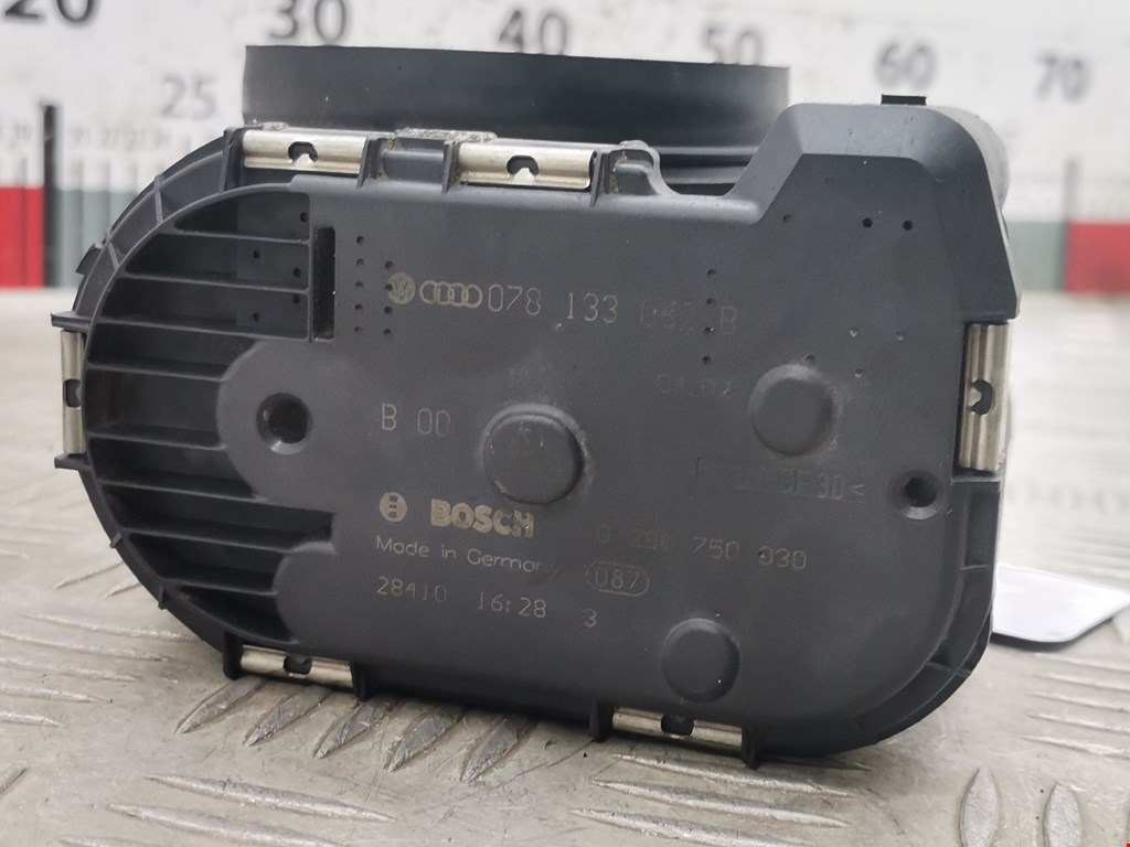 Заслонка дроссельная электрическая AUDI A4 B6 2001-2005