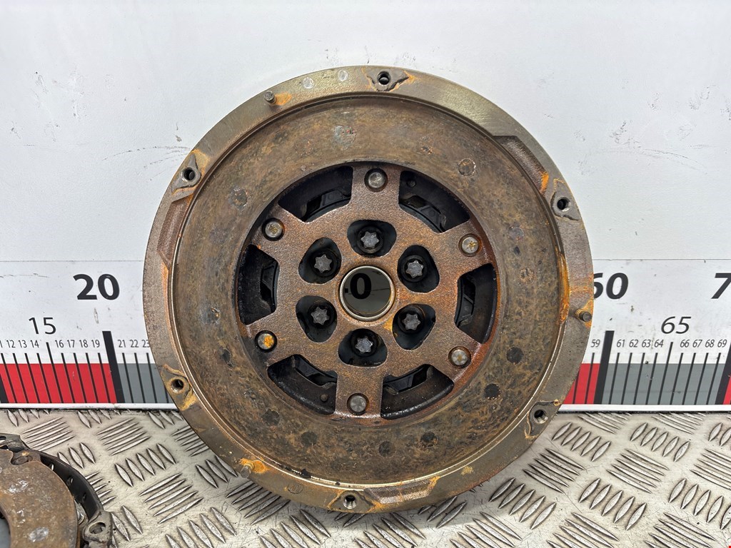 Маховик (демпфер сцепления) FORD Mondeo III 2000-2007