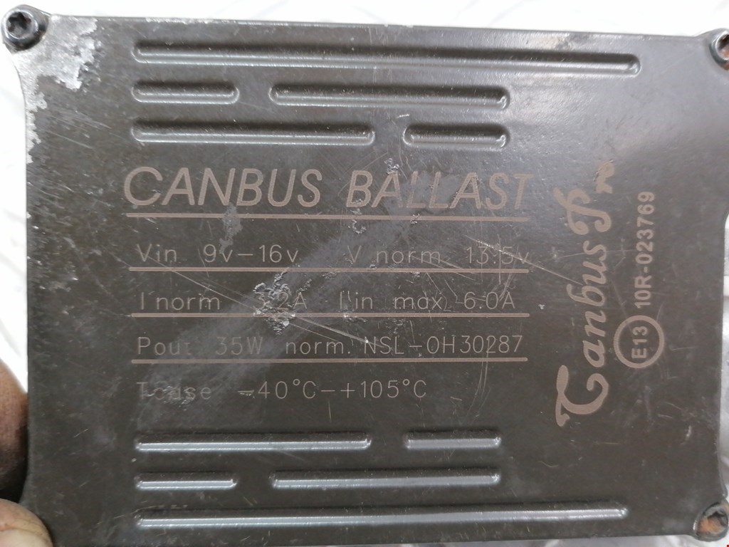 Блок ксеноновой лампы (розжига ксенона) BMW X3 E83 2003-2010