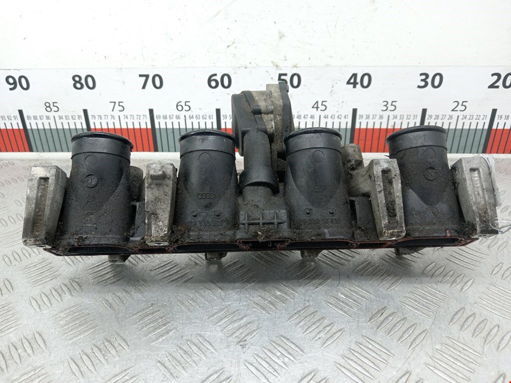 Коллектор впускной VOLKSWAGEN Golf VI 2009-2012