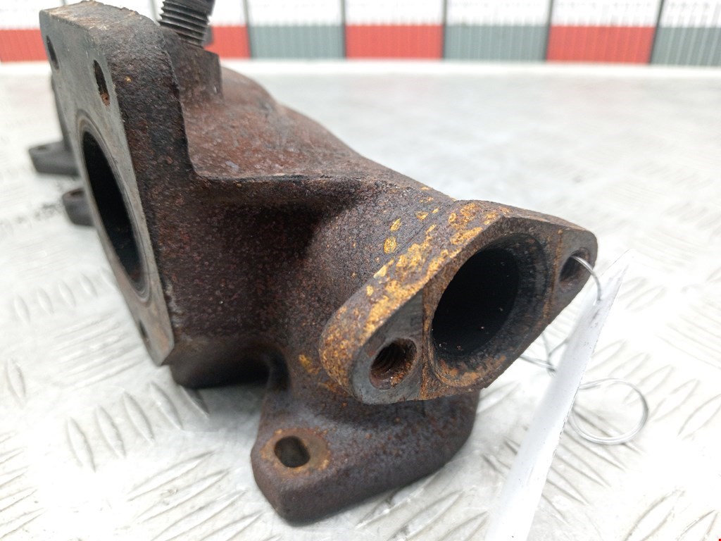 Коллектор выпускной BMW 1er E81\E87 2004-2011