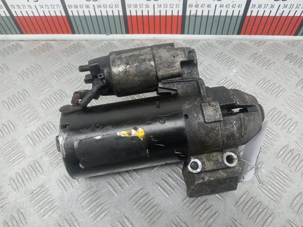 Стартер BMW 1er E81\E87 2004-2011