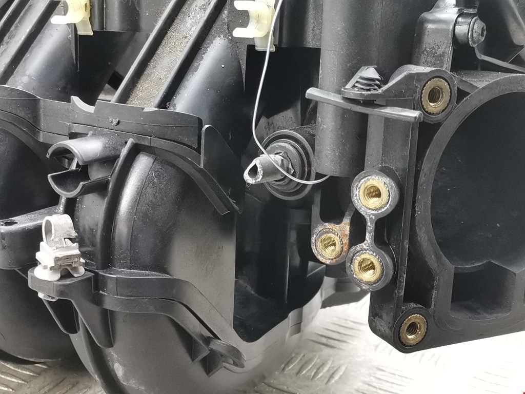 Коллектор впускной MAZDA Mazda 5 CR 2005-2010