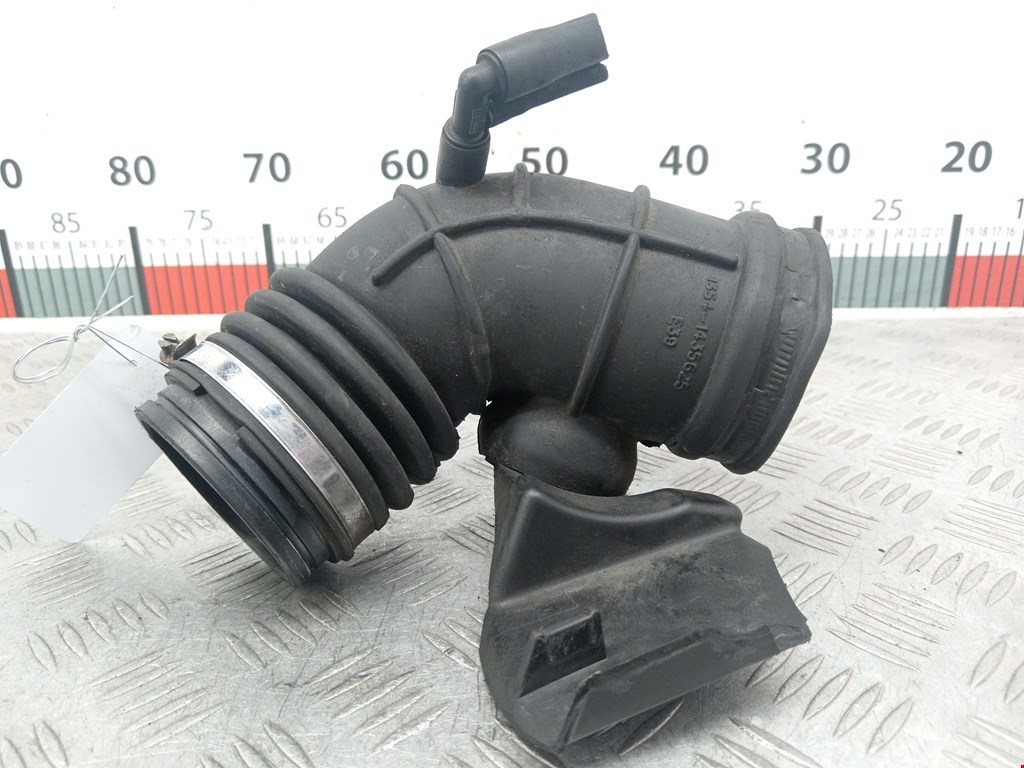 Патрубок воздушного фильтра BMW 5er 5 серия E39 1995-2004