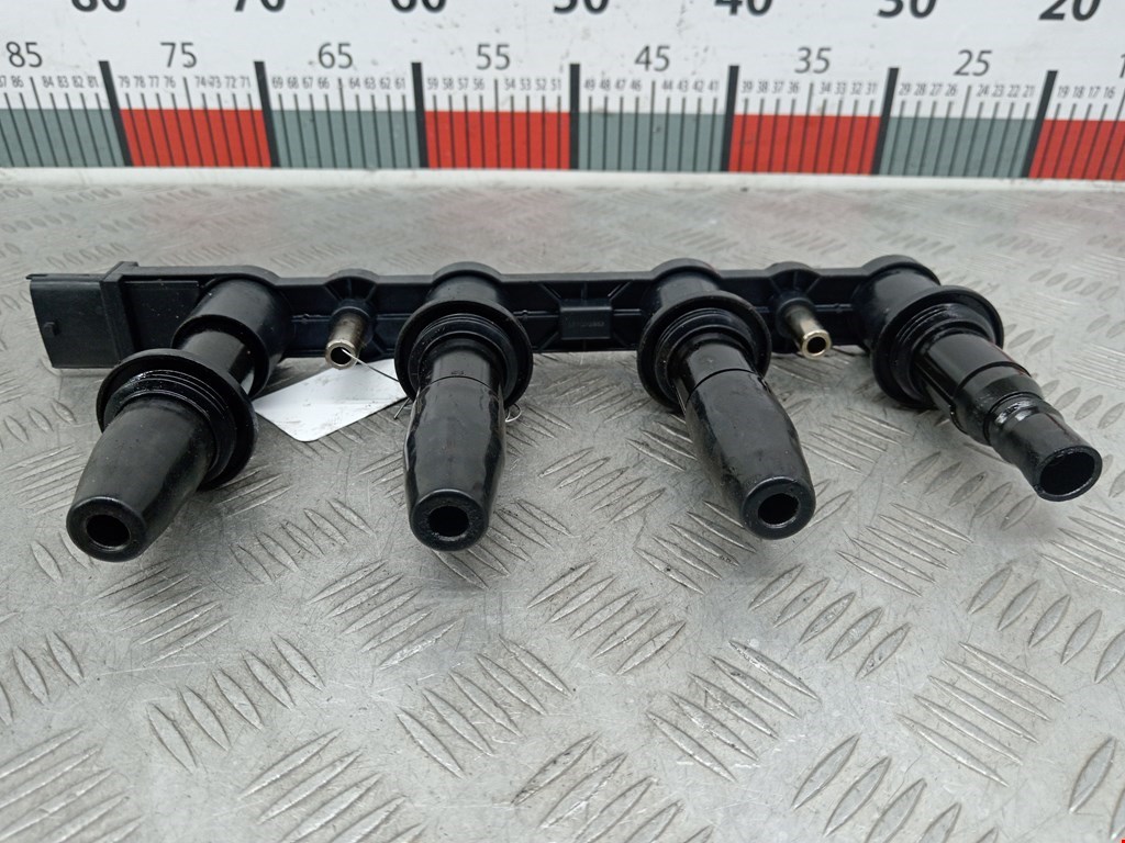 Катушка зажигания OPEL Zafira B 2005-2012