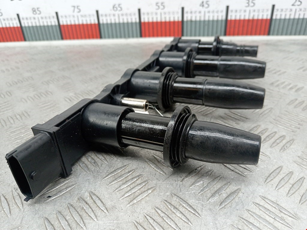 Катушка зажигания OPEL Zafira B 2005-2012