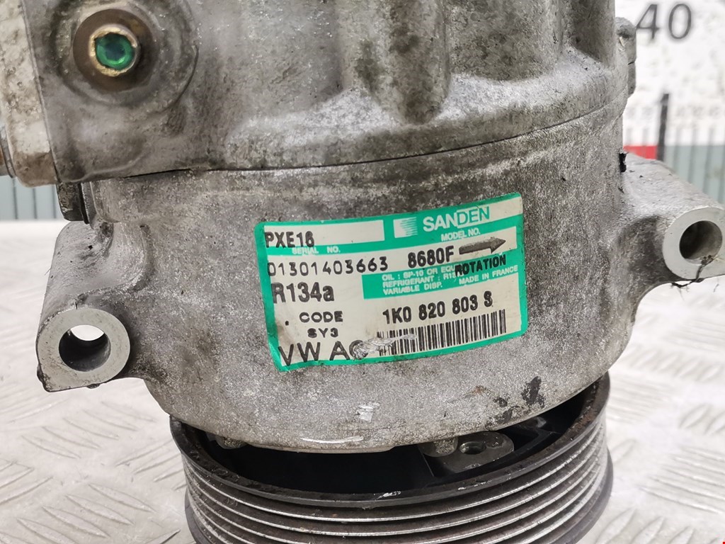 Компрессор кондиционера (системы кондиционирования) VOLKSWAGEN Passat B6 2005-2011